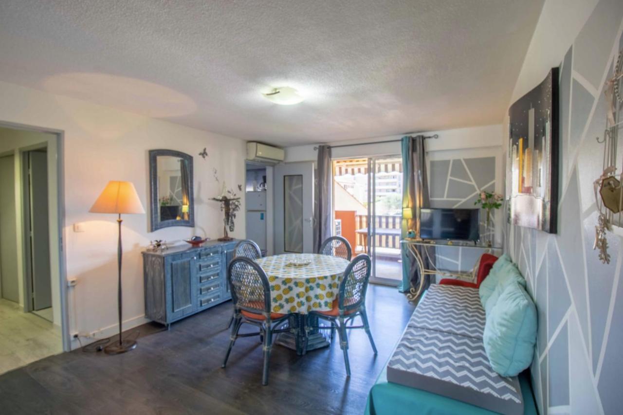 Cosy 35 M2 With Balcony In A Quiet Residence Fréjus 외부 사진